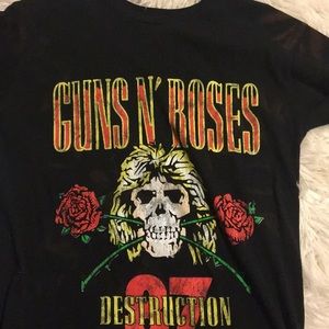 Vintage tee guns and roses!Trade
